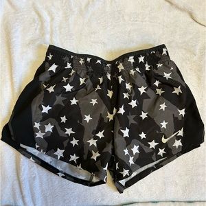Star Nike Shorts S